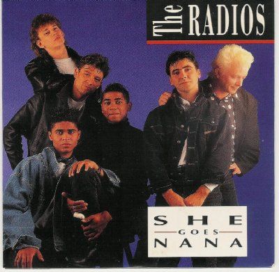Radios She Goes Nana album cover